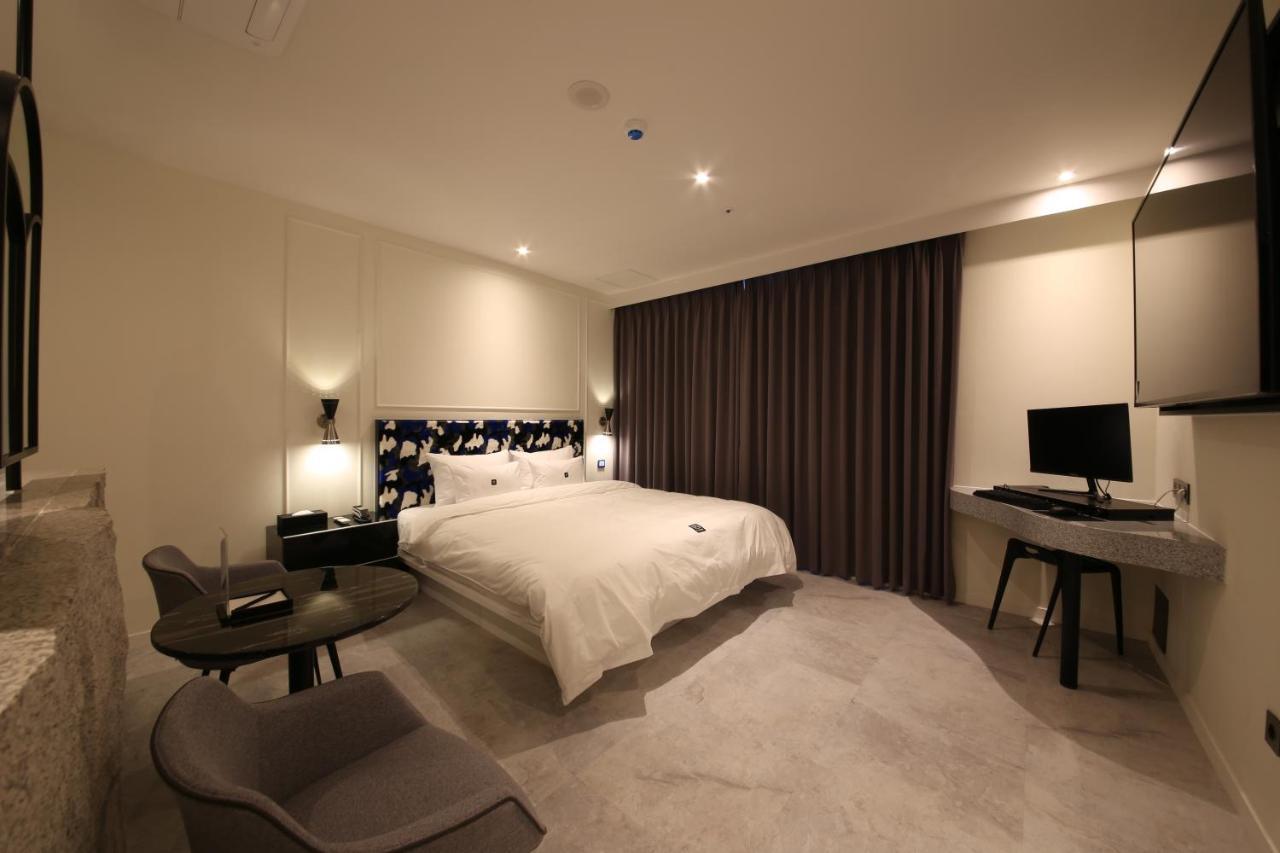 Zam101 Hotel Gimhae Eksteriør bilde