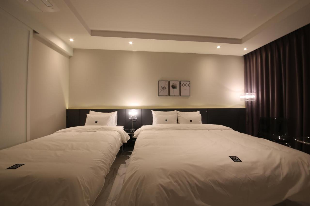 Zam101 Hotel Gimhae Eksteriør bilde