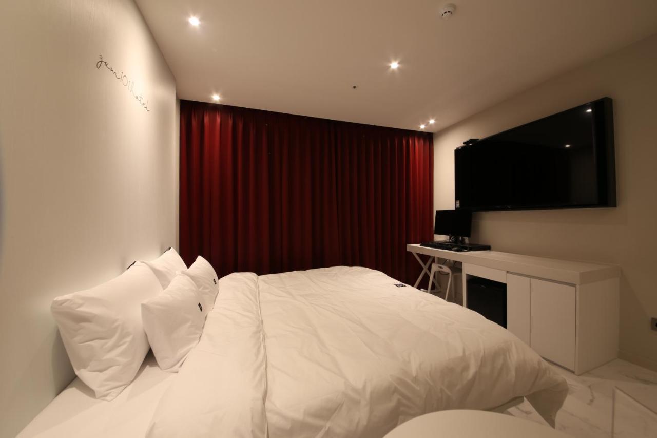 Zam101 Hotel Gimhae Eksteriør bilde