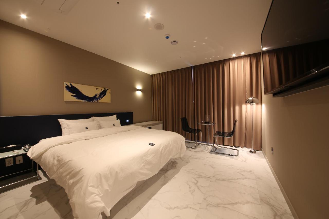 Zam101 Hotel Gimhae Eksteriør bilde